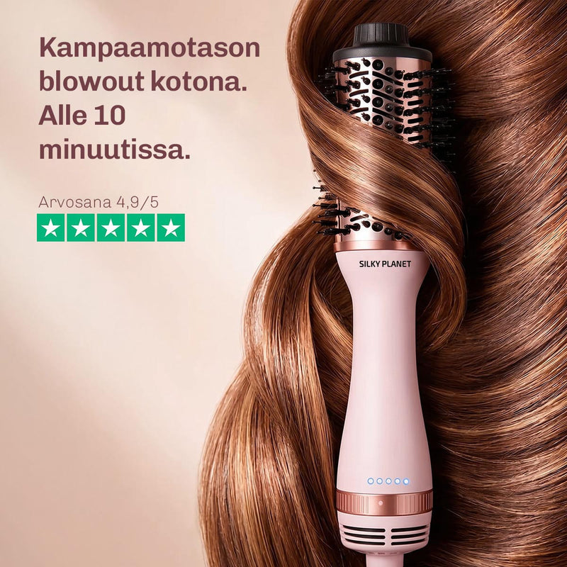 Titaaninen ovaaliharja jakaa lämmön tasaisesti ja tekee hiuksista sileät sekä kiiltävät.